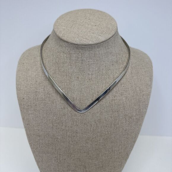 Taxco Mexico Sterling Silver 925 Choker Collar Rigid V Shaped Necklace Vintage